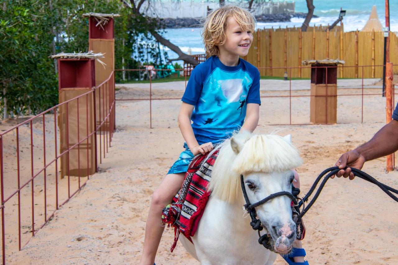 Longbeach Campground ラアス・アル・ハイマ エクステリア 写真